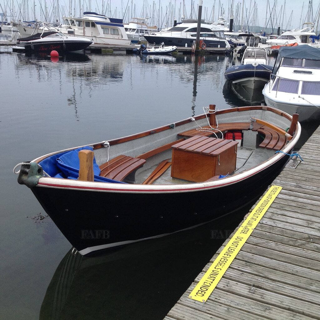 Dell Quay Fisherboat 19